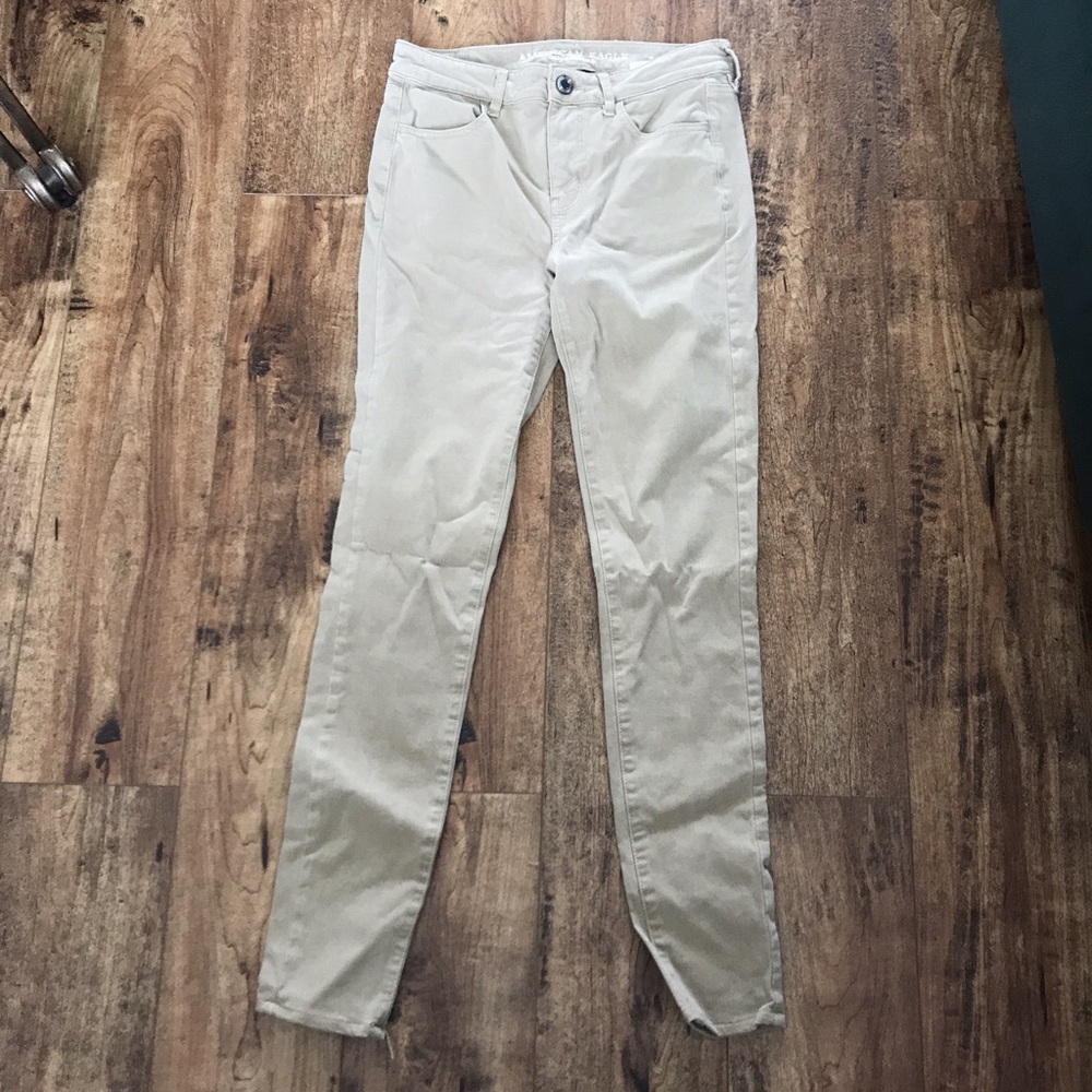 AEO Khakis